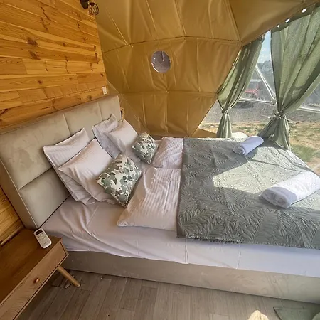 Οργανωμένο κάμπινγκ Glamping Izerska Bajka Mirsk