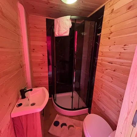 Glamping Izerska Bajka Οργανωμένο κάμπινγκ Mirsk